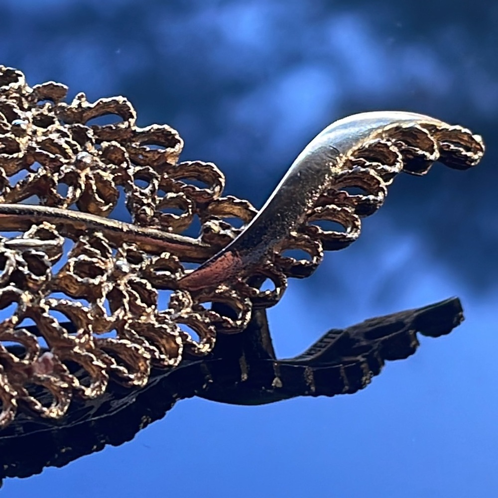 Brooch - Picture 4 of 10